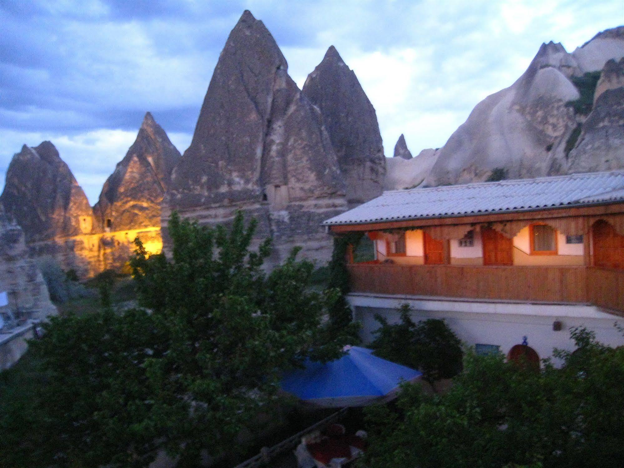 Ufuk Hotel Pension Göreme Buitenkant foto