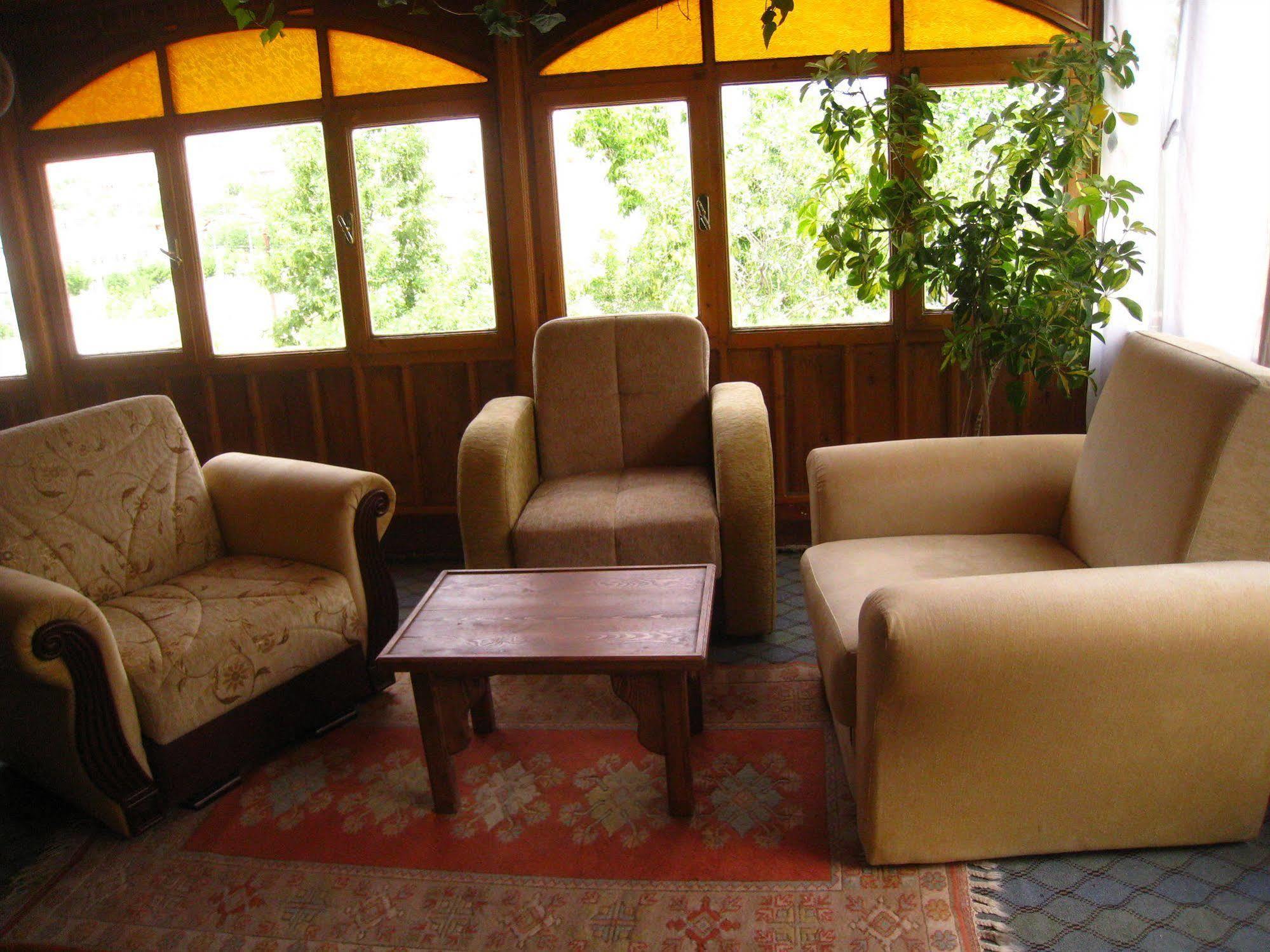 Ufuk Hotel Pension Göreme Buitenkant foto